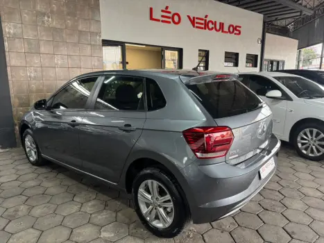 VOLKSWAGEN Polo Hatch 1.0 12V 4P 200 TSI  COMFORTLINE AUTOMTICO, Foto 5