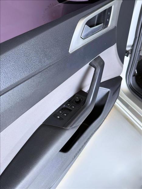 VOLKSWAGEN Polo Hatch 1.0 12V 4P 200 TSI HIGHLINE AUTOM�TICO, Foto 9