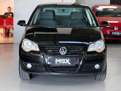 VOLKSWAGEN Polo Sedan 1.6 4P, Foto 2