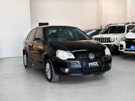 VOLKSWAGEN Polo Sedan 1.6 4P, Foto 4