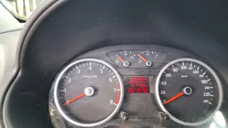 VOLKSWAGEN Saveiro 1.6 FLEX MPI TRENDLINE CABINE SIMPLES, Foto 11