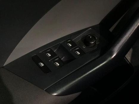 VOLKSWAGEN T-Cross 1.0 4P 200 TSI FLEX COMFORTLINE AUTOM�TICO, Foto 14