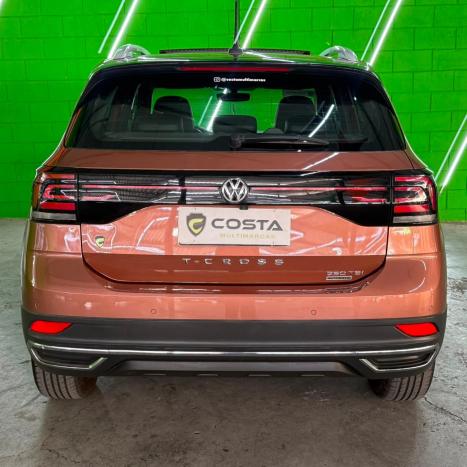 VOLKSWAGEN T-Cross 1.4 4P 250 TSI FLEX HIGHLINE AUTOM�TICO, Foto 4