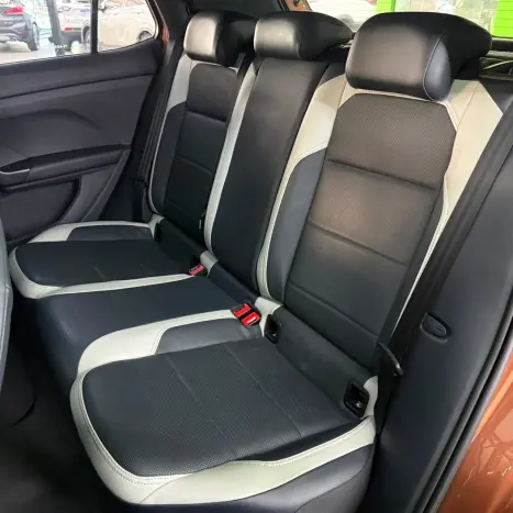 VOLKSWAGEN T-Cross 1.4 4P 250 TSI FLEX HIGHLINE AUTOM�TICO, Foto 21