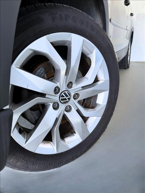 VOLKSWAGEN Taos 1.4 16V 4P FLEX 250 TSI COMFORTLINE AUTOM�TICO, Foto 8