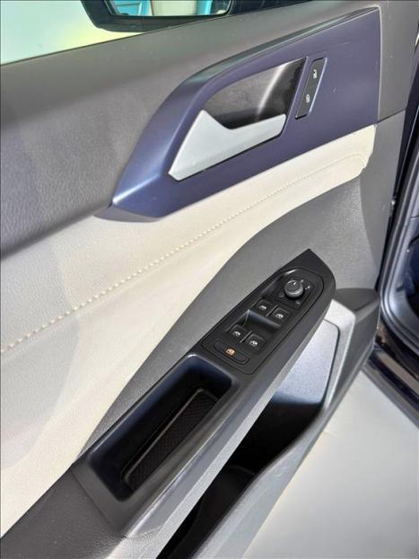 VOLKSWAGEN Taos 1.4 16V 4P FLEX 250 TSI COMFORTLINE AUTOM�TICO, Foto 9