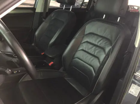 VOLKSWAGEN Tiguan 1.4 250 TSI TOTAL FLEX ALLSPACE TURBO AUTOM�TICO TIPTRONIC, Foto 22