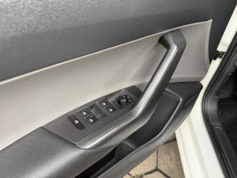 VOLKSWAGEN Virtus 1.0 4P 200 TSI FLEX HIGHLINE AUTOM�TICO, Foto 16