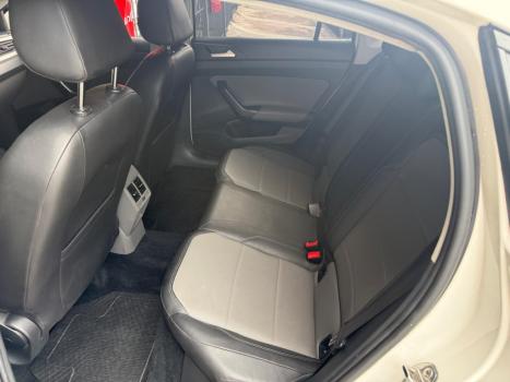 VOLKSWAGEN Virtus 1.0 4P 200 TSI FLEX HIGHLINE AUTOM�TICO, Foto 18