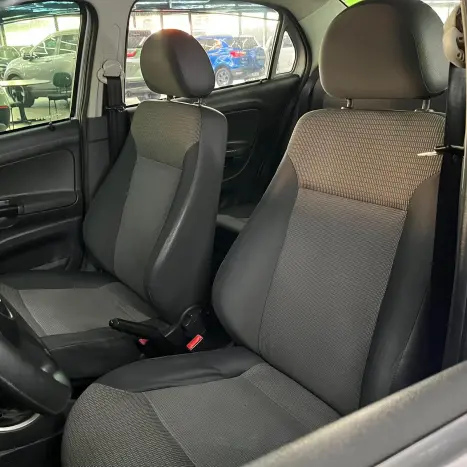 VOLKSWAGEN Voyage 1.6 4P TREND FLEX, Foto 15