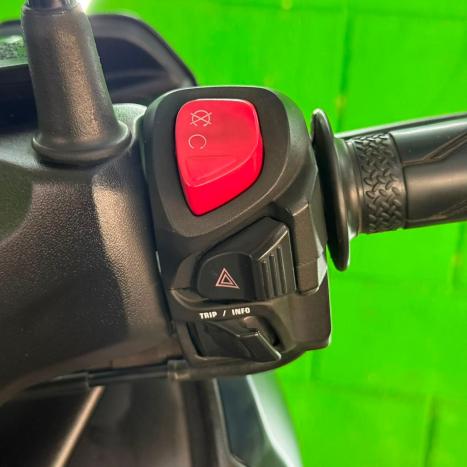 YAMAHA XMax 250 , Foto 13