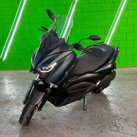 YAMAHA XMax 250 , Foto 2