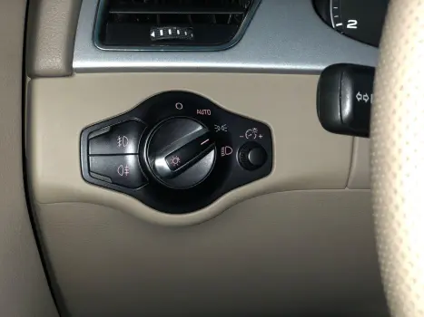 AUDI A4 2.0 16V 4P TFSI AMBIENTE MULTITRONIC AUTOMTICO, Foto 16