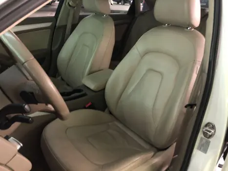 AUDI A4 2.0 16V 4P TFSI AMBIENTE MULTITRONIC AUTOMTICO, Foto 19