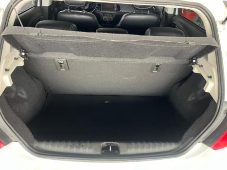 CHEVROLET Onix Hatch 1.4 4P FLEX LTZ AUTOMTICO, Foto 8