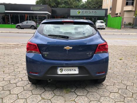 CHEVROLET Onix Hatch 1.4 4P FLEX LT, Foto 4