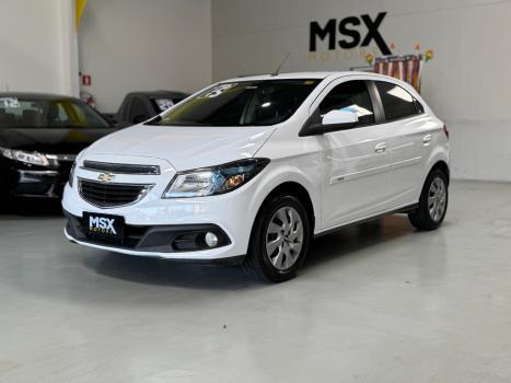 CHEVROLET Onix Hatch 1.4 4P FLEX LT, Foto 8