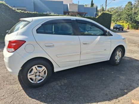 CHEVROLET Onix Hatch 1.0 4P FLEX LT, Foto 5