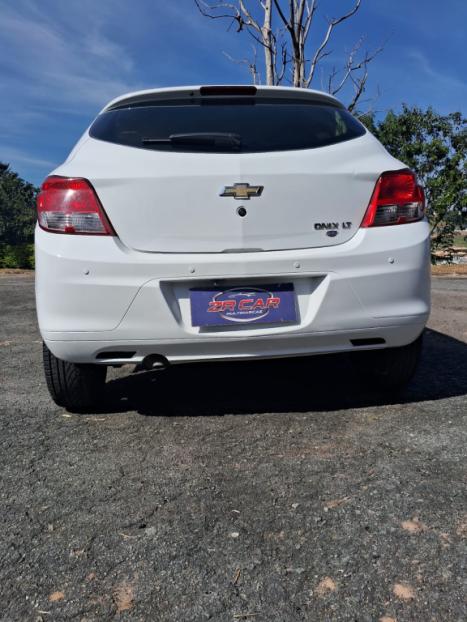 CHEVROLET Onix Hatch 1.0 4P FLEX LT, Foto 7