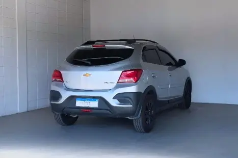 CHEVROLET Onix Hatch 1.4 4P FLEX ACTIV AUTOMTICO, Foto 4