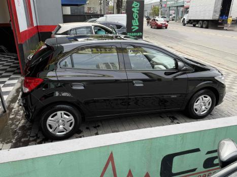 CHEVROLET Onix Hatch 1.0 4P FLEX LS, Foto 4