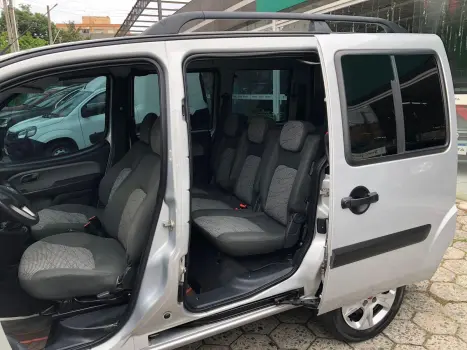 FIAT Doblo 1.8 16V 4P FLEX ESSENCE 7 LUGARES, Foto 8