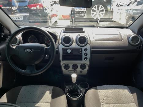 FORD Fiesta Hatch 1.0, Foto 9