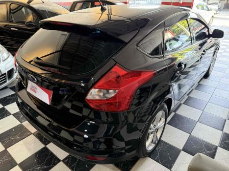 FORD Focus Hatch 1.6 16V 4P FLEX S, Foto 6