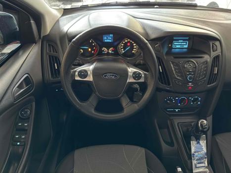 FORD Focus Hatch 1.6 16V 4P FLEX S, Foto 8
