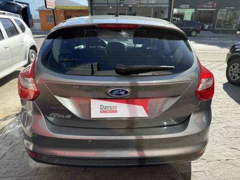 FORD Focus Hatch 1.6 16V 4P FLEX S, Foto 6