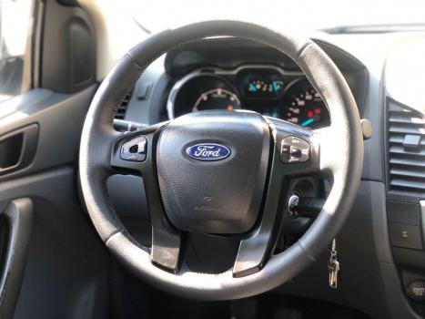 FORD Ranger 2.2 16V XLS DIESEL 4X4 CABINE DUPLA, Foto 9