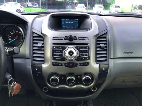 FORD Ranger 3.2 20V XLT 4X4 CABINE DUPLA TURBO DIESEL AUTOMTICO, Foto 11
