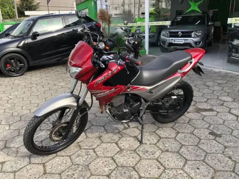 HONDA NX Falcon 400, Foto 2