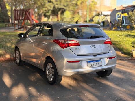 HYUNDAI HB 20 Hatch 1.6 16V 4P FLEX COMFORT PLUS, Foto 6