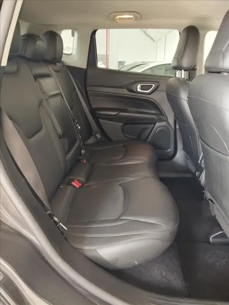 JEEP Compass 1.3 16V 4P FLEX LONGITUDE 80 ANOS T270 TURBO AUTOMTICO, Foto 16