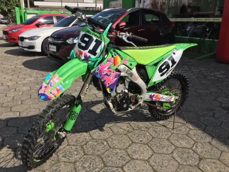 KAWASAKI KX 250 F , Foto 11