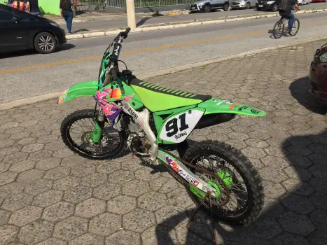 KAWASAKI KX 250 F , Foto 15