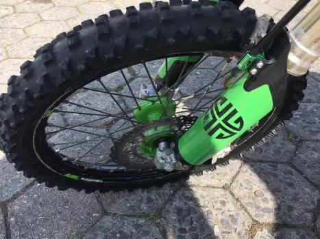 KAWASAKI KX 250 F , Foto 18
