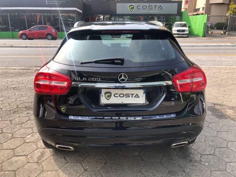 MERCEDES-BENZ GLA 200 1.6 16V 4P FLEX CGI ENDURO TURBO AUTOMTICO, Foto 4