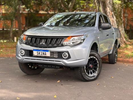 MITSUBISHI L 200 2.5 4X4 CABINE DUPLA DIESEL, Foto 1