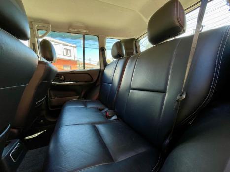 MITSUBISHI Pajero TR4 2.0 16V 4P, Foto 12