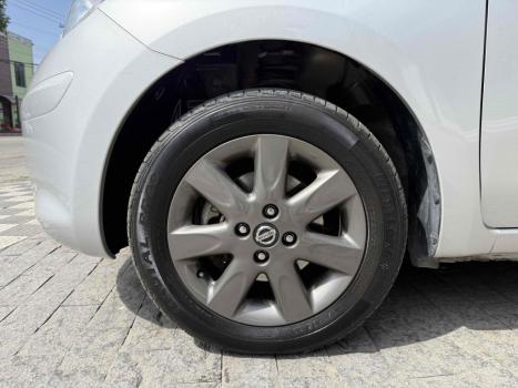 NISSAN March 1.0 16V 4P S FLEX, Foto 3