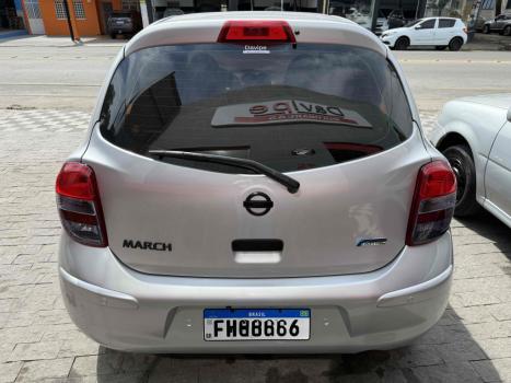 NISSAN March 1.0 16V 4P S FLEX, Foto 6
