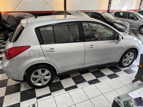 NISSAN Tiida Hatch 1.8 16V 4P SL FLEX AUTOMTICO, Foto 6