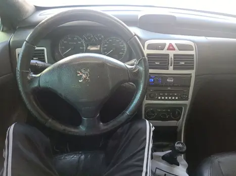 PEUGEOT 307 Hatch 1.6 16V 4P FLEX PRESENCE, Foto 6