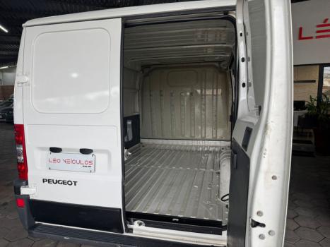 PEUGEOT Boxer 2.3 HDI 330 TURBO DIESEL FURGO CURTO 7,5M, Foto 12