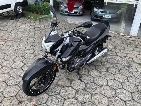 SUZUKI Inazuma 250 , Foto 14