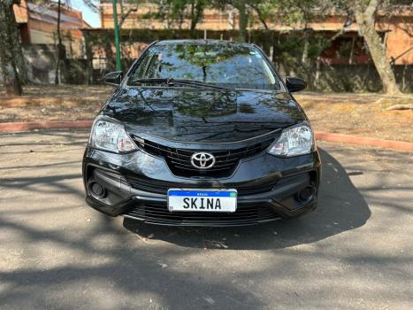 TOYOTA Etios Hatch 1.3 16V 4P FLEX X, Foto 2