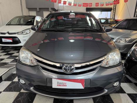 TOYOTA Etios Hatch 1.5 16V 4P FLEX XLS, Foto 2