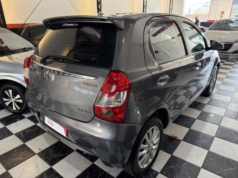TOYOTA Etios Hatch 1.5 16V 4P FLEX XLS, Foto 6